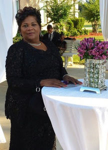 Meet your Posher, Gwendolyn